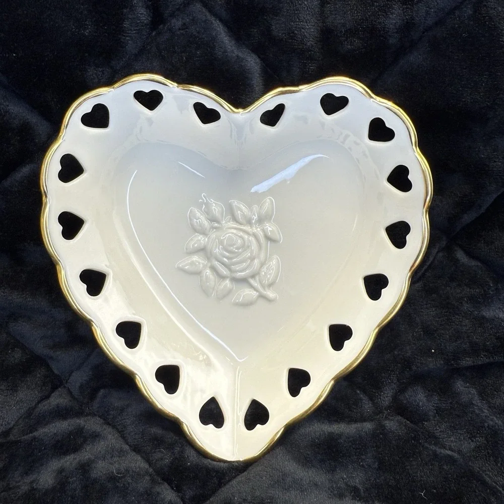 Lenox Heart‎ Shaped Embossed Rose, Gold Trim, Trinket Ring Dish